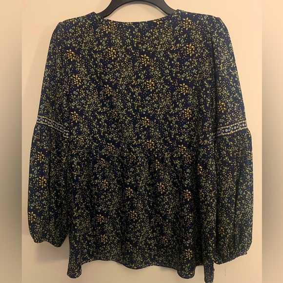 Max Studio Boho Floral Blouse - Picture 4 of 5